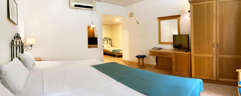 Hotel Kennedy Nova Gzira Bagian luar foto