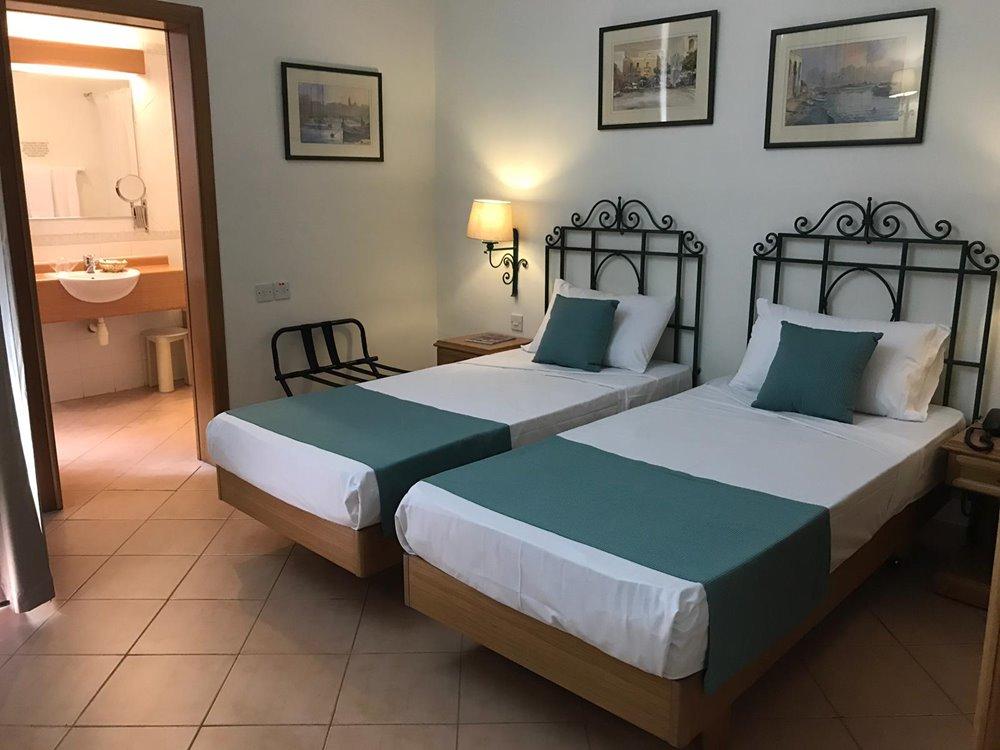 Hotel Kennedy Nova Gzira Bagian luar foto