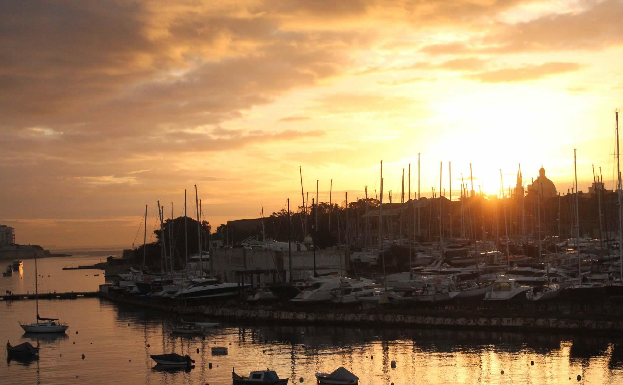 Hotel Kennedy Nova Gzira Bagian luar foto